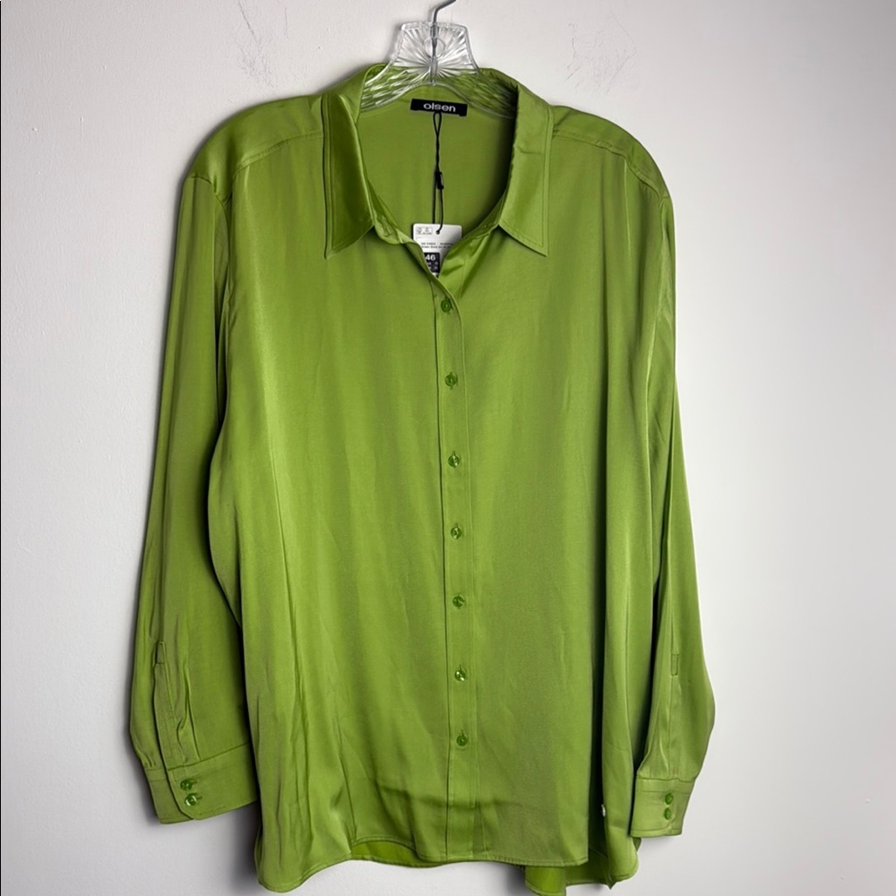 Chaps Vibrant Green Button-Up Blouse